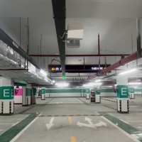 南京道路划线 地下车库停车场标线、停车位标线划线