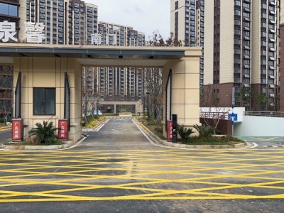 南京达尊交通标线供应南京道路划线-黄颜色的网格线划线